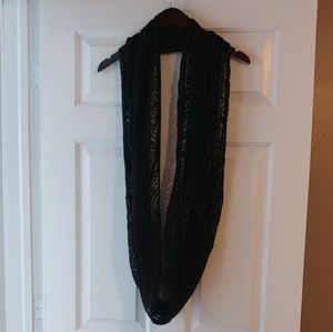 Infinity scarf